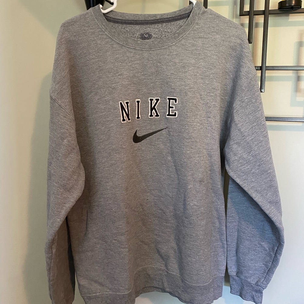 Fruit of the loom Nike patch Crewneck